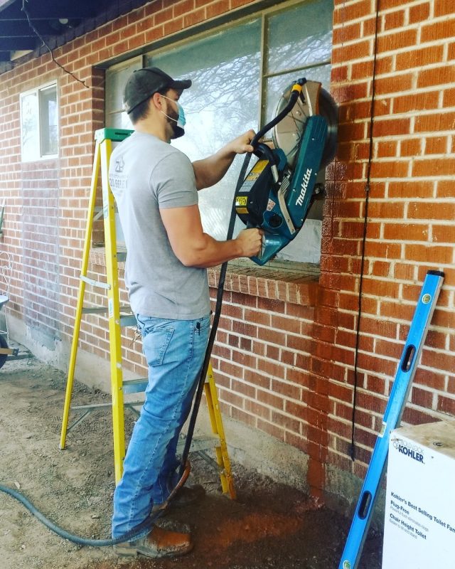 Our team working so hard over here on a bathroom and closet addition project!! 

Don’t wait any longer to start that remodeling project you’ve been dreaming about, give us a call!

#homeremodel #roomaddition #familyowned #construction #residentialdesign #generalcontractor #tucson #az
